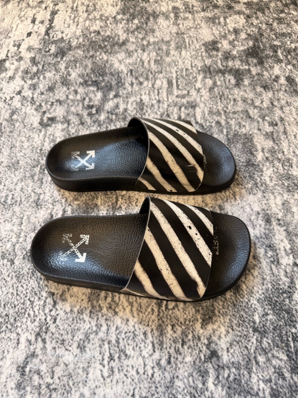 Off-White Slides - Picture 3 of 5